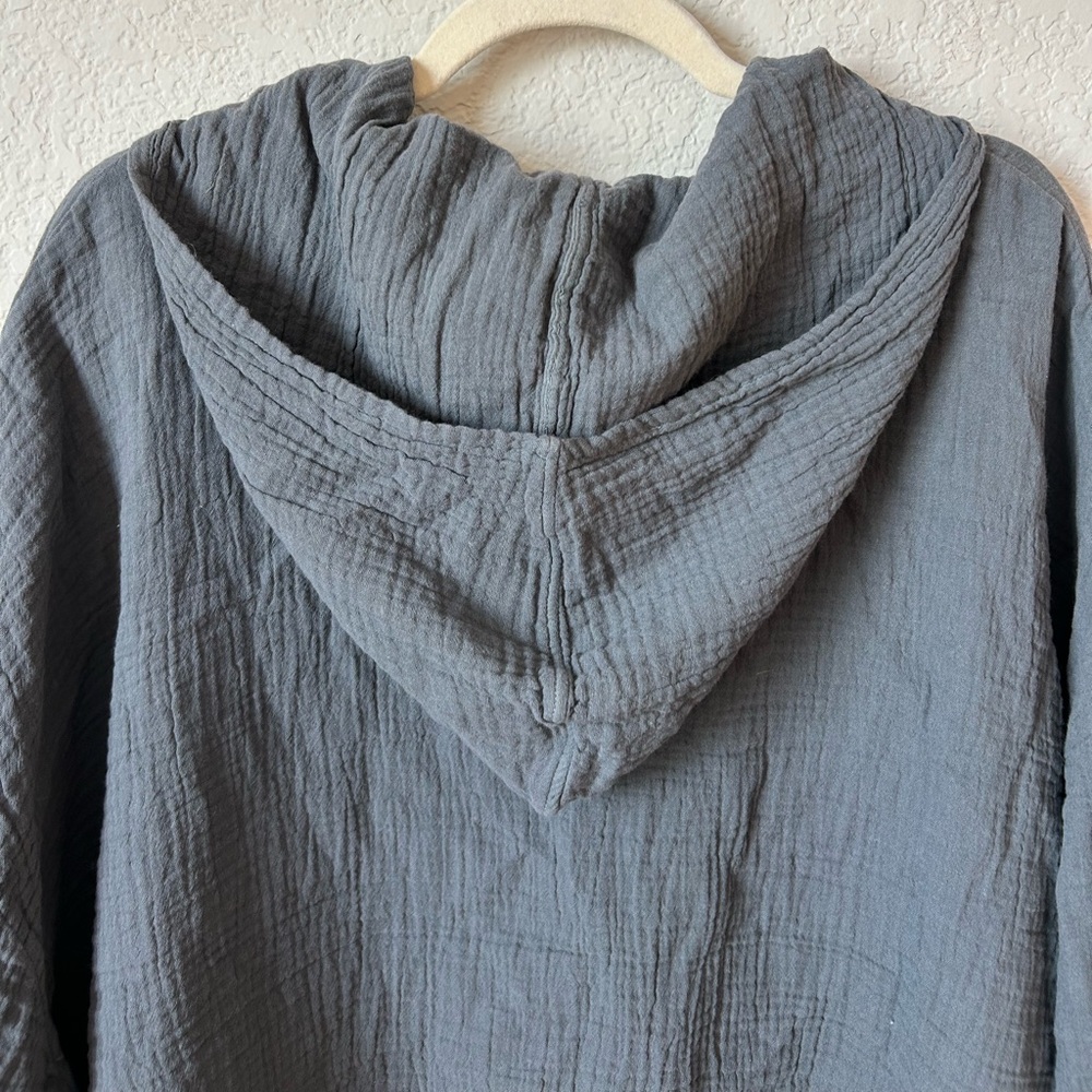 Honest Cotton Oversized Gauze Hoodie in Charcoal Grey, One Size - Picture 4 of 8